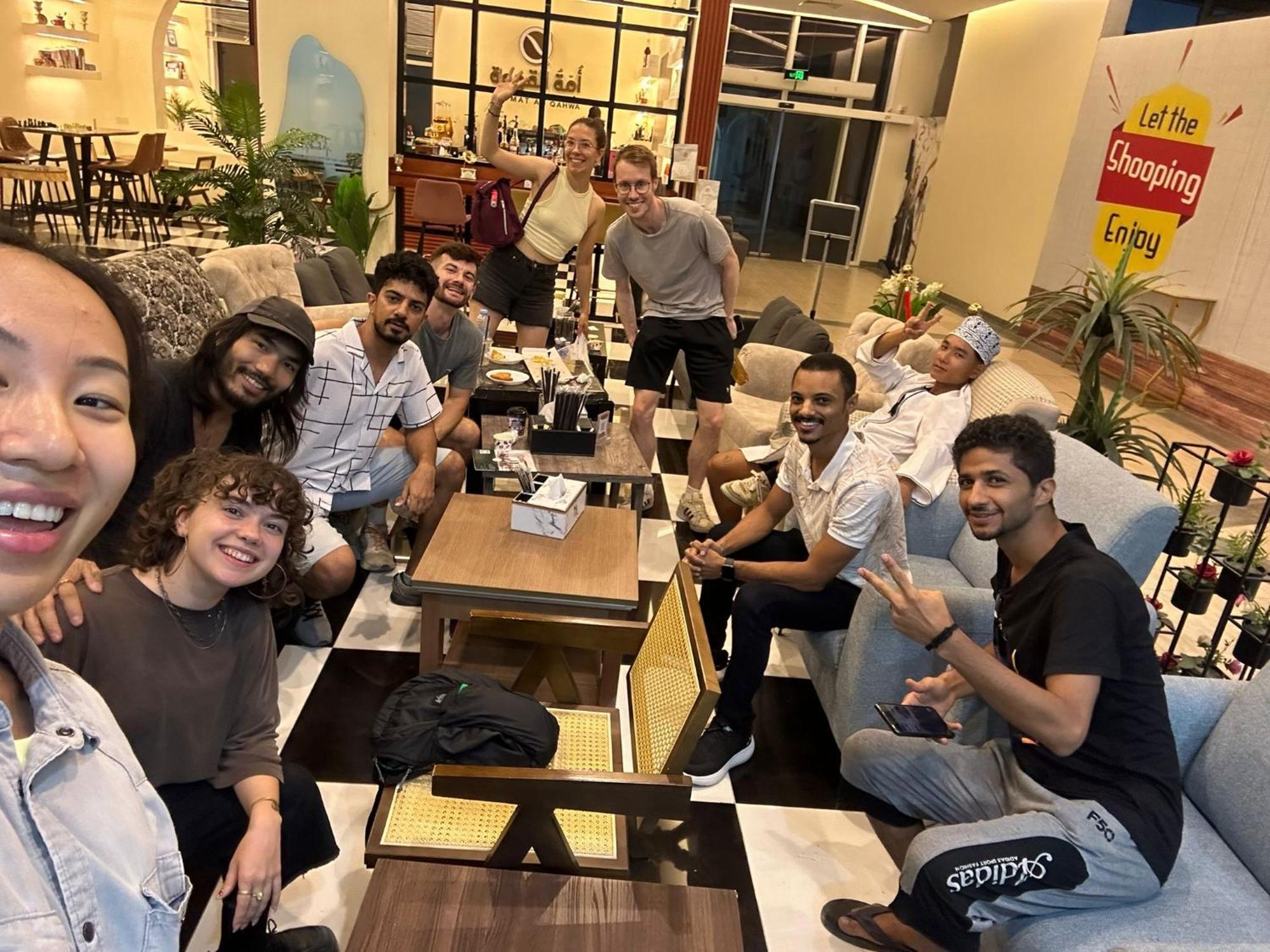 Basil Hostel مسقط المظهر الخارجي الصورة