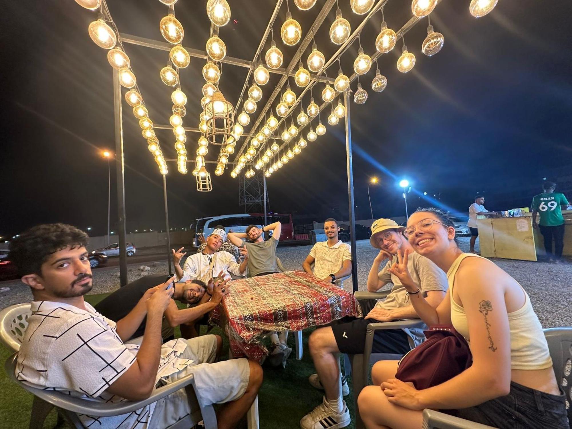 Basil Hostel مسقط المظهر الخارجي الصورة