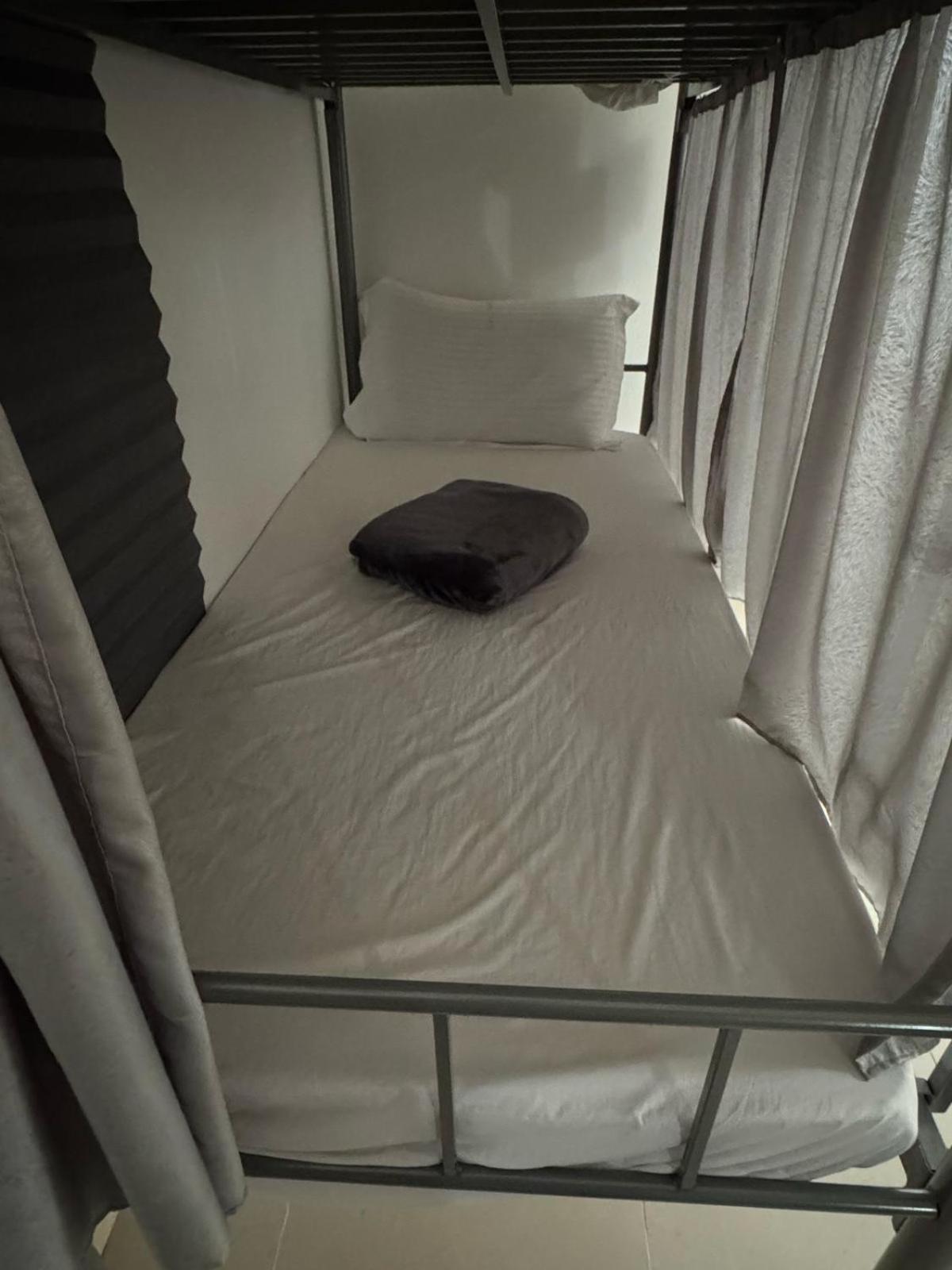 Basil Hostel مسقط المظهر الخارجي الصورة